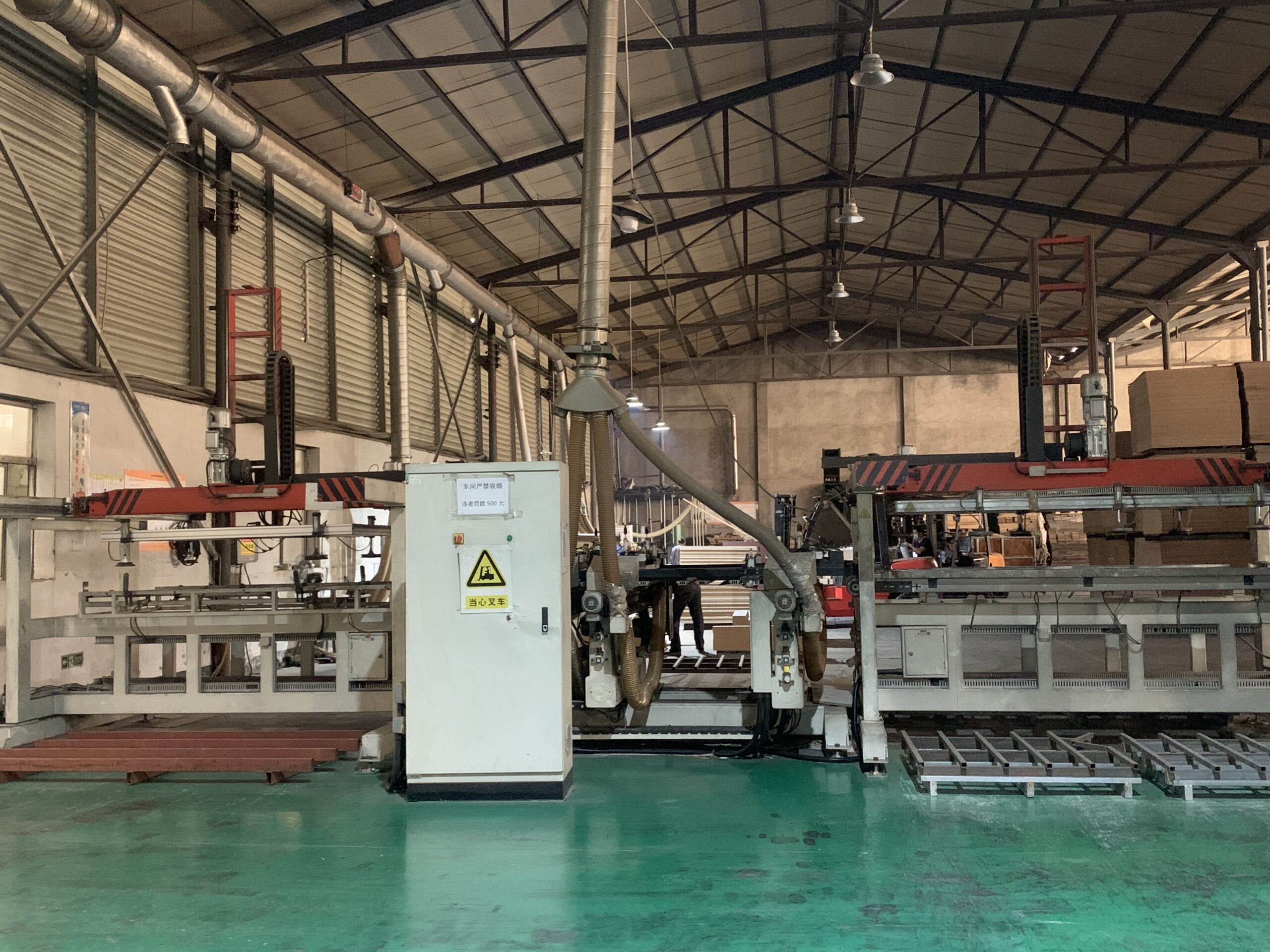 Completely automatic Laminate sawingLine